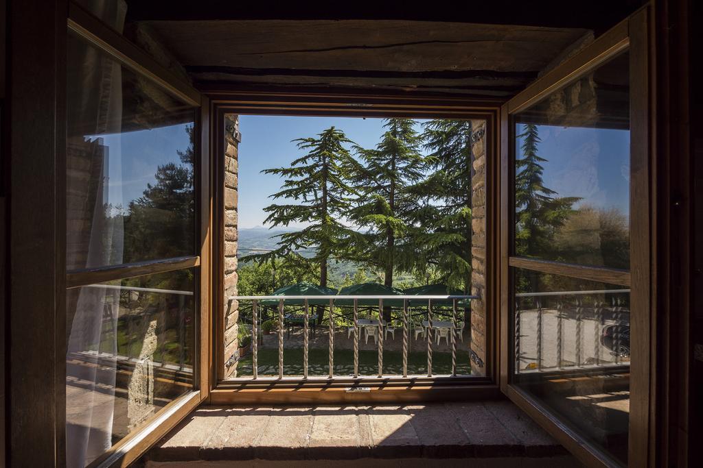 Agriturismo Monte Acuto Umbertide Eksteriør billede