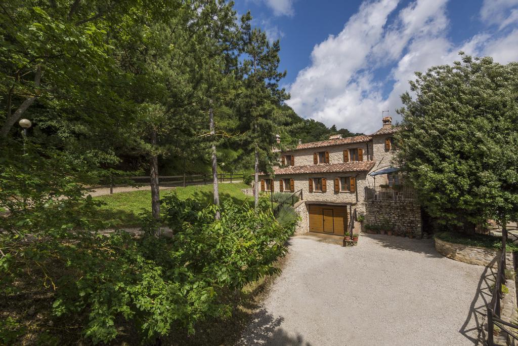 Agriturismo Monte Acuto Umbertide Eksteriør billede