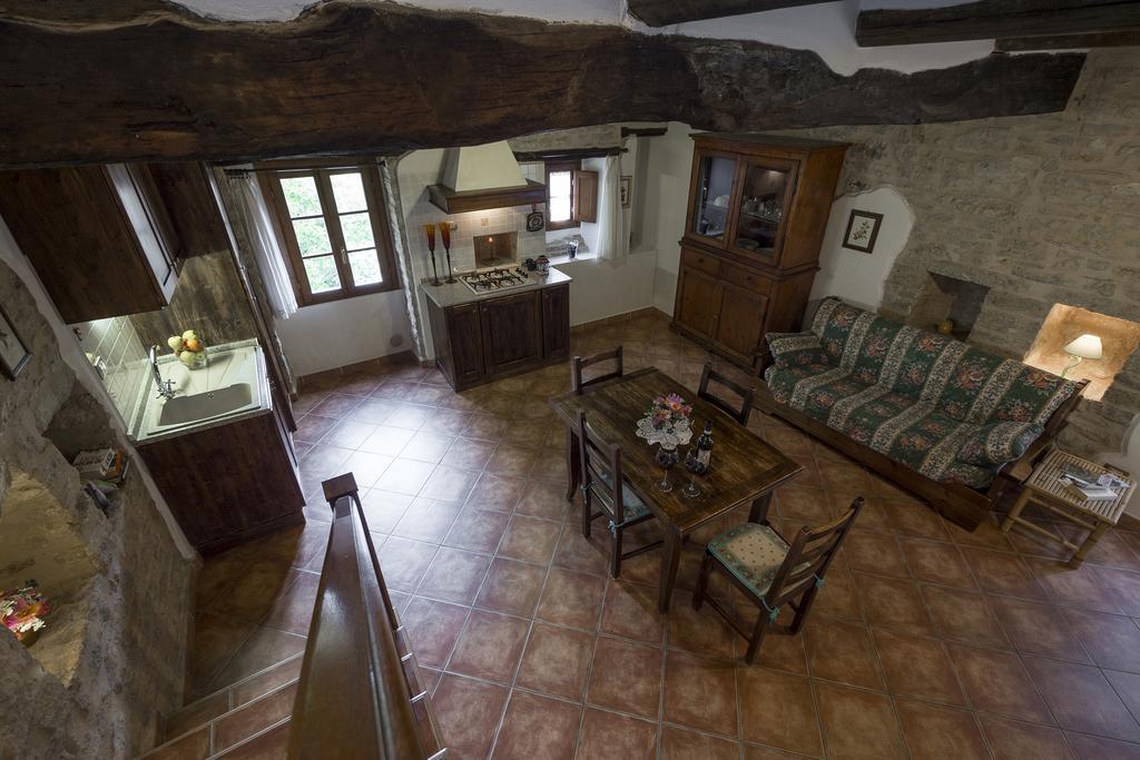 Agriturismo Monte Acuto Umbertide Værelse billede