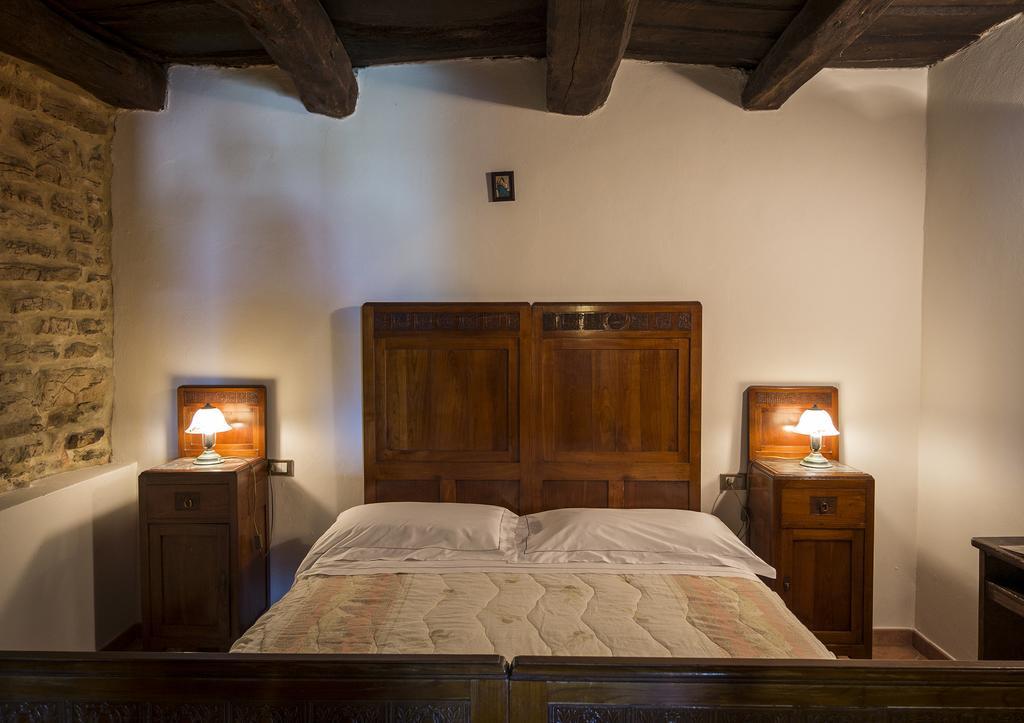 Agriturismo Monte Acuto Umbertide Værelse billede